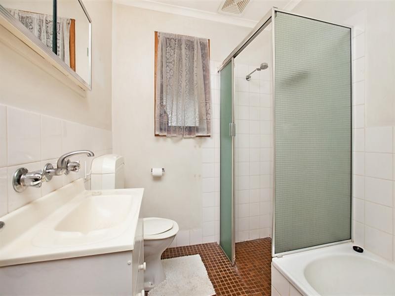 2 Edwards Court, Para Hills West SA 5096