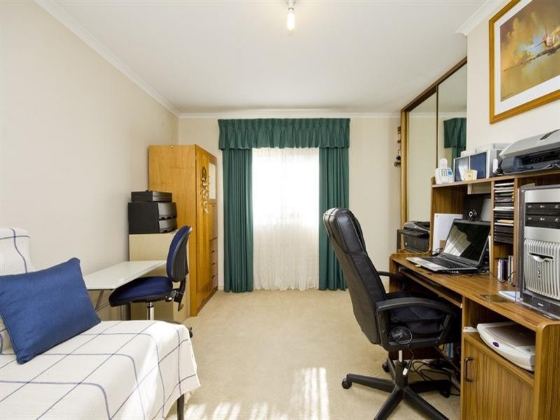 31 New Hampshire Drive Pine Lakes, Parafield Gardens SA 5107