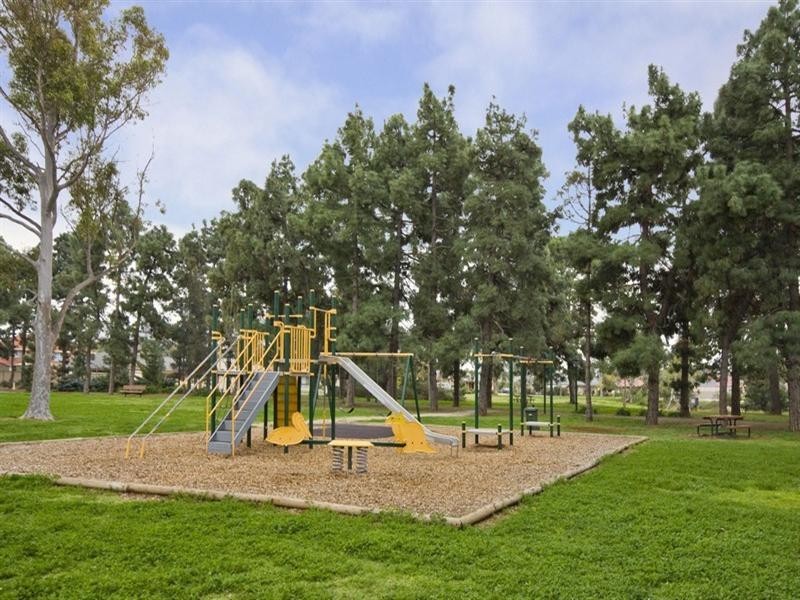 31 New Hampshire Drive Pine Lakes, Parafield Gardens SA 5107