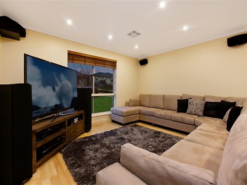 34 Farmhouse Avenue, Walkley Heights SA 5098