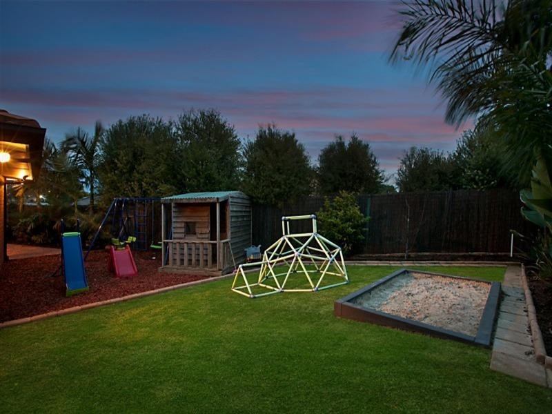 34 Farmhouse Avenue, Walkley Heights SA 5098