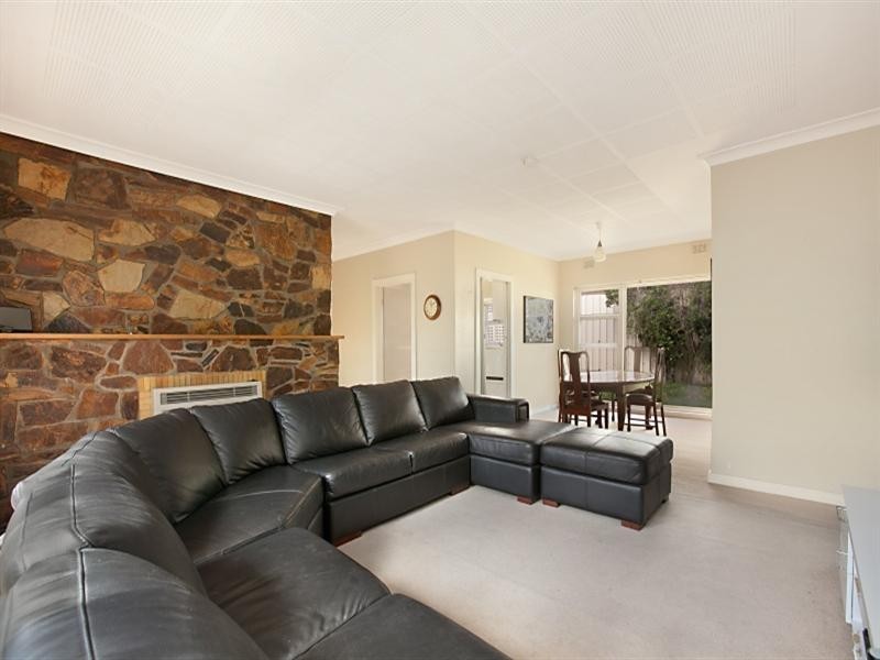 9 Military Road, West Beach SA 5024
