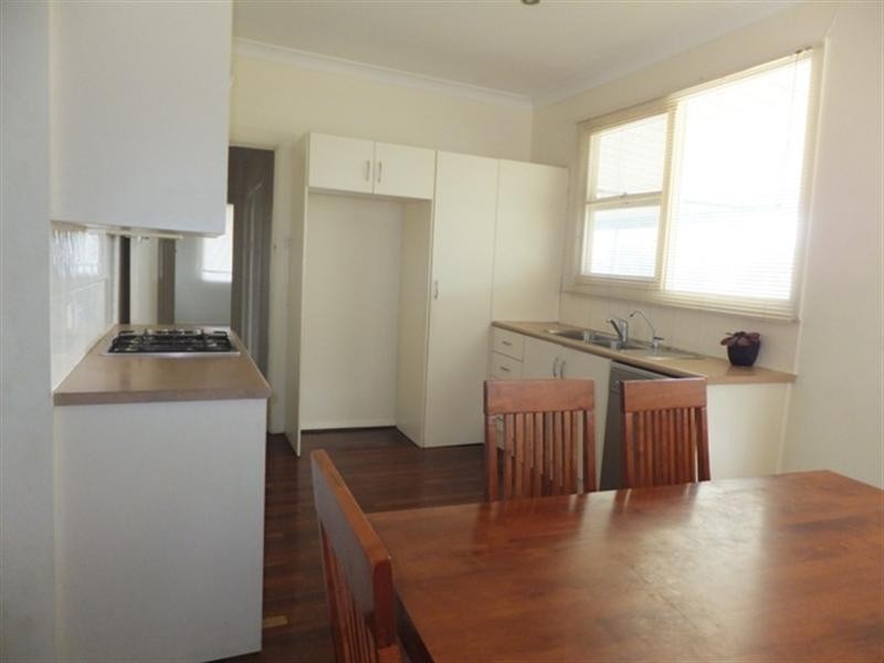 17 Grant Avenue, Gilles Plains SA 5086