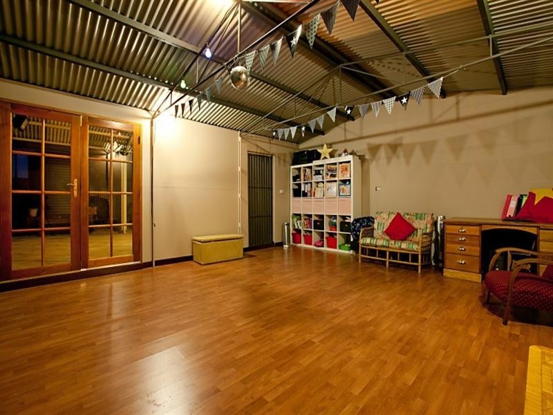 41 Robert Avenue, Broadview SA 5083