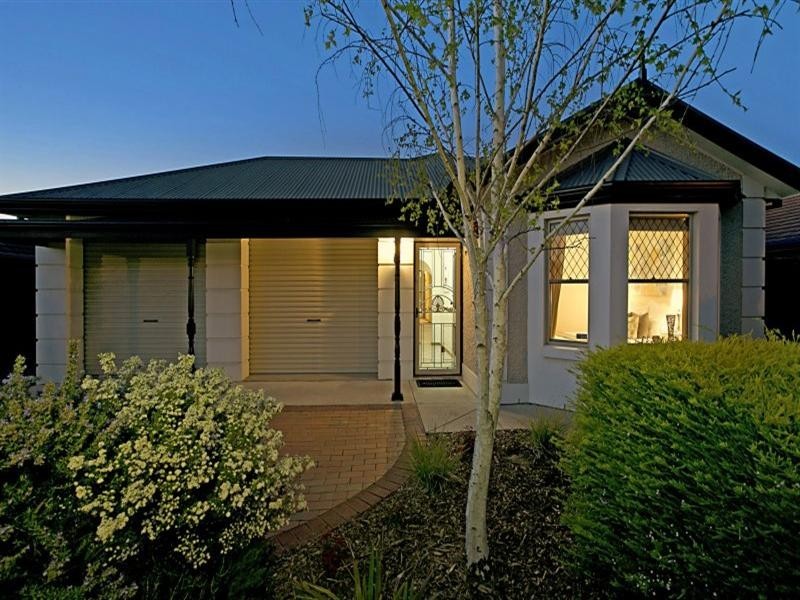 8 Brookside Street, Oakden SA 5086