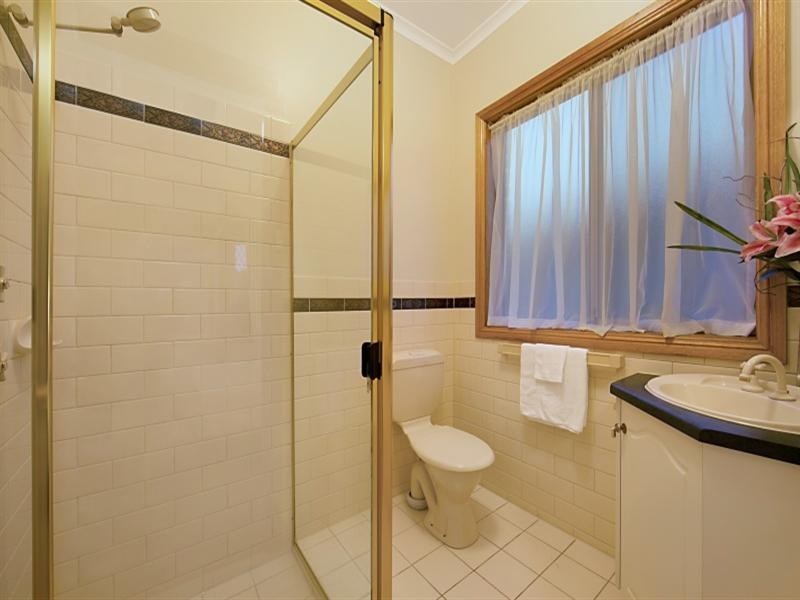 8 Brookside Street, Oakden SA 5086