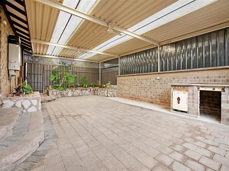 18 Hawker Crescent, Elizabeth East SA 5112