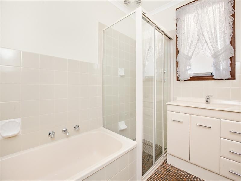 18 Hawker Crescent, Elizabeth East SA 5112