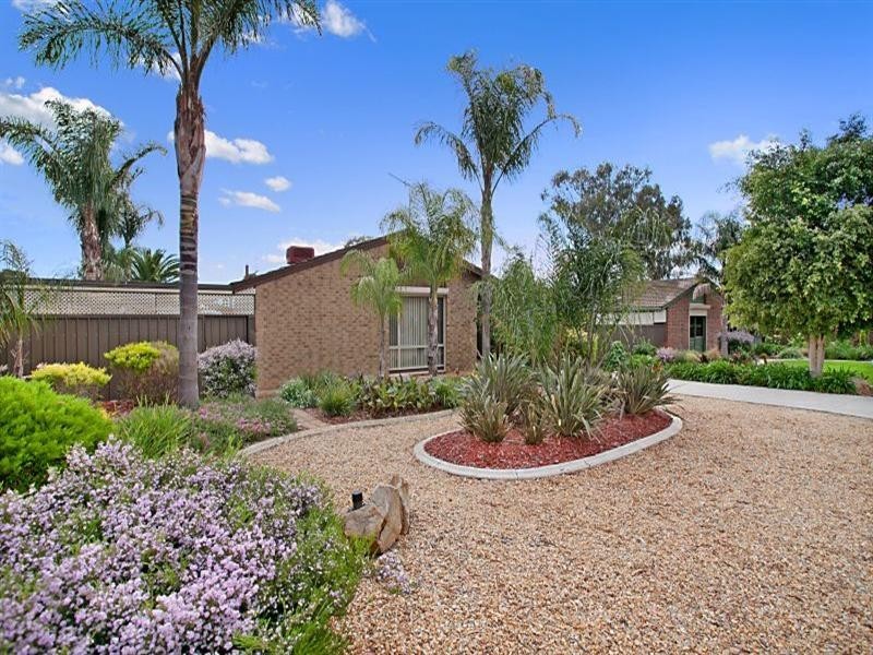 18 Hawker Crescent, Elizabeth East SA 5112