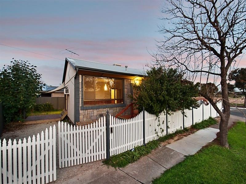 2 Ridgeway Avenue, Enfield SA 5085