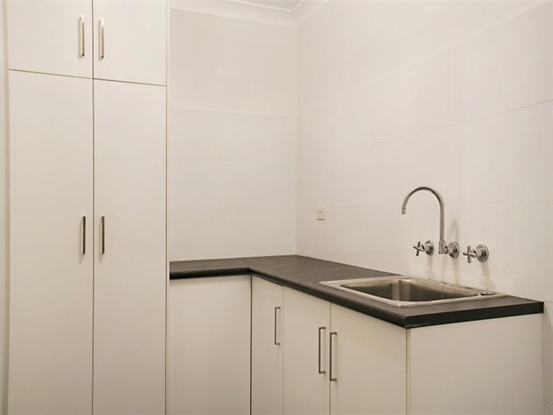 6 Mackenzie Circuit, Mawson Lakes SA 5095