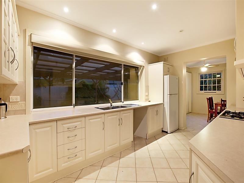 42 Berryman Drive, Modbury SA 5092