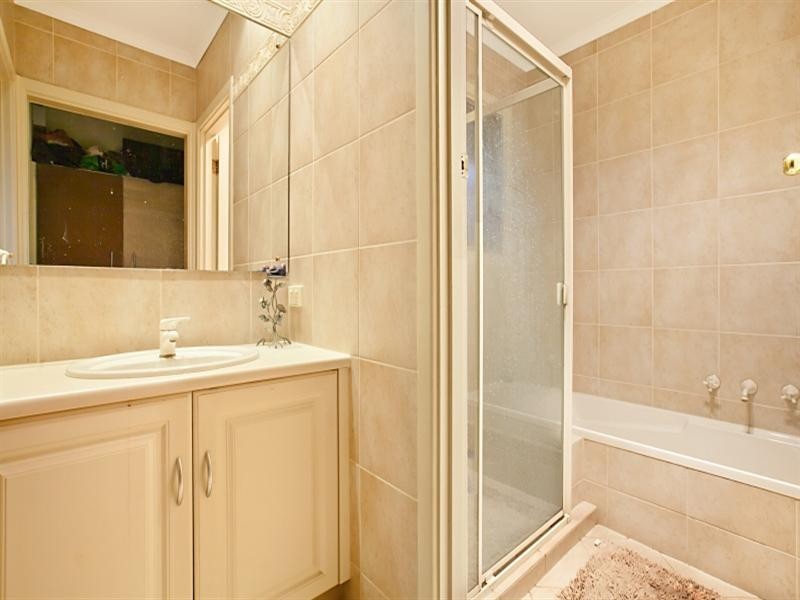 42 Berryman Drive, Modbury SA 5092