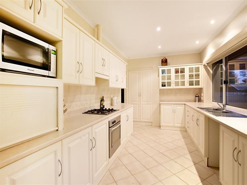 42 Berryman Drive, Modbury SA 5092