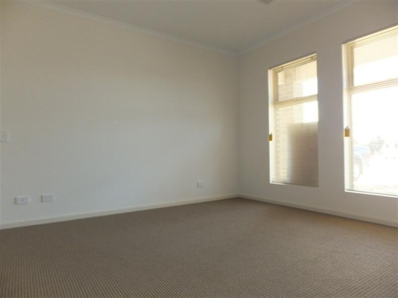 63 Thorne Street, Paralowie SA 5108