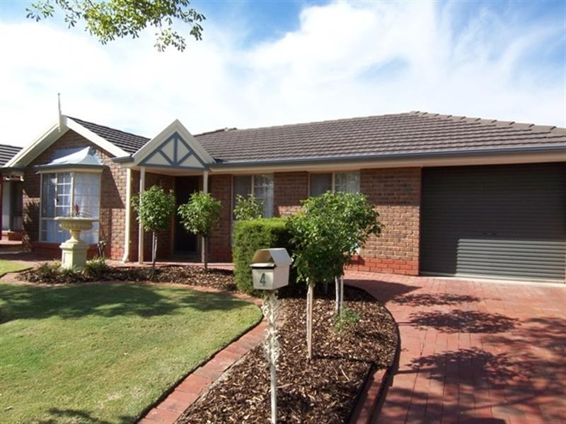 4 Upton Street, Oakden SA 5086