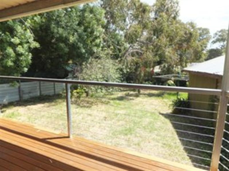 6 Redwood Avenue, Redwood Park SA 5097