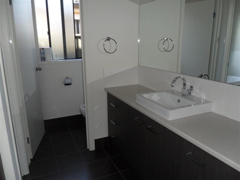 5 Lonsdale Crescent, Andrews Farm SA 5114