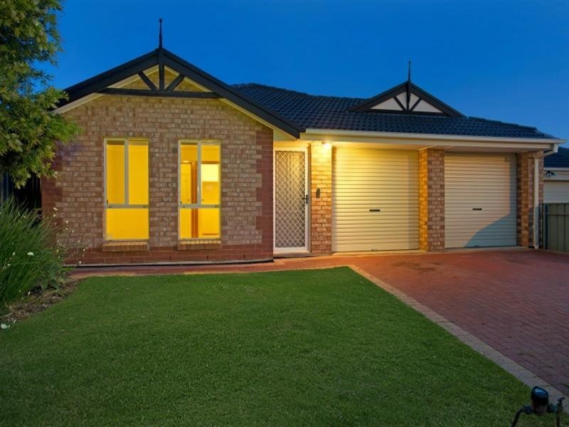 7 Hughes Court, Walkley Heights SA 5098