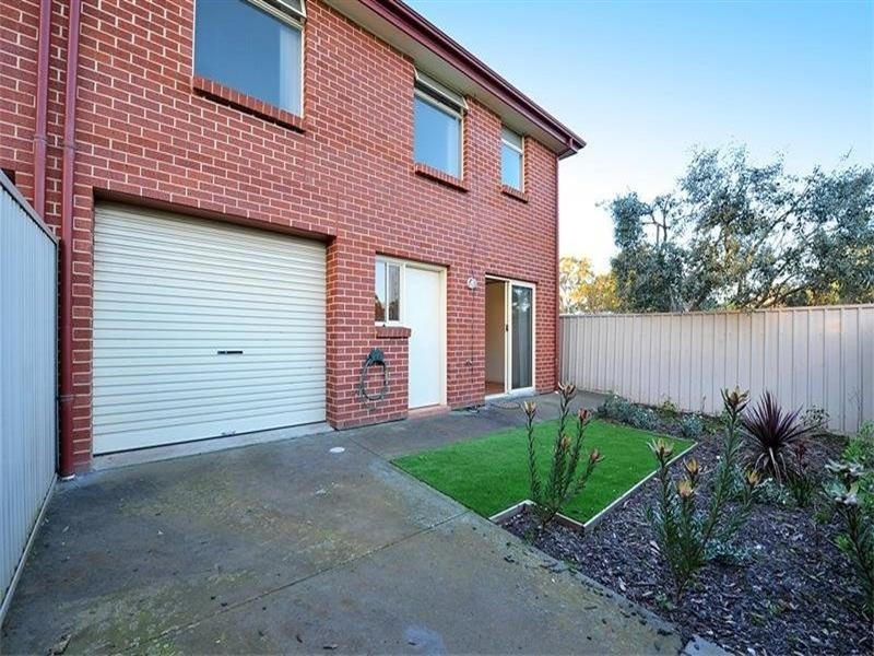 2/24 Grove Street, Modbury SA 5092