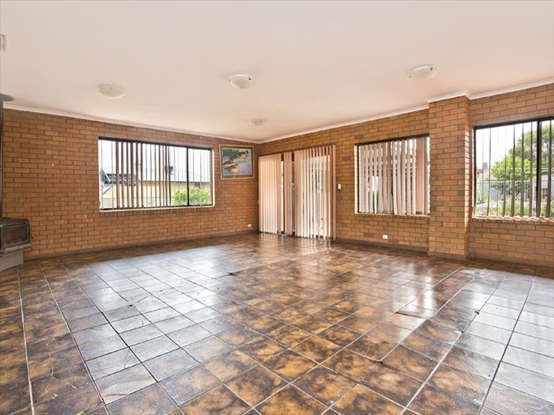 12 Warwick Street, Enfield SA 5085