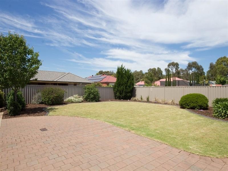 3 Silkie court (Pine Lakes), Parafield Gardens SA 5107