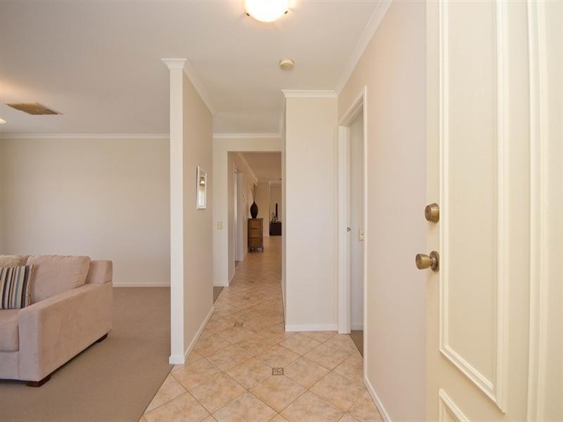 3 Silkie court (Pine Lakes), Parafield Gardens SA 5107