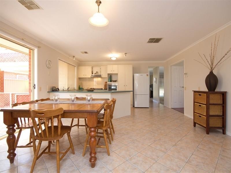 3 Silkie court (Pine Lakes), Parafield Gardens SA 5107