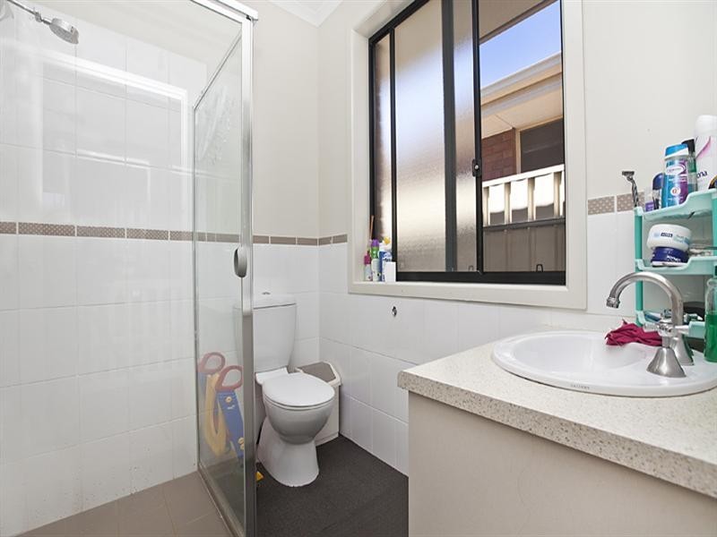 4A Melrose Avenue, Clearview SA 5085