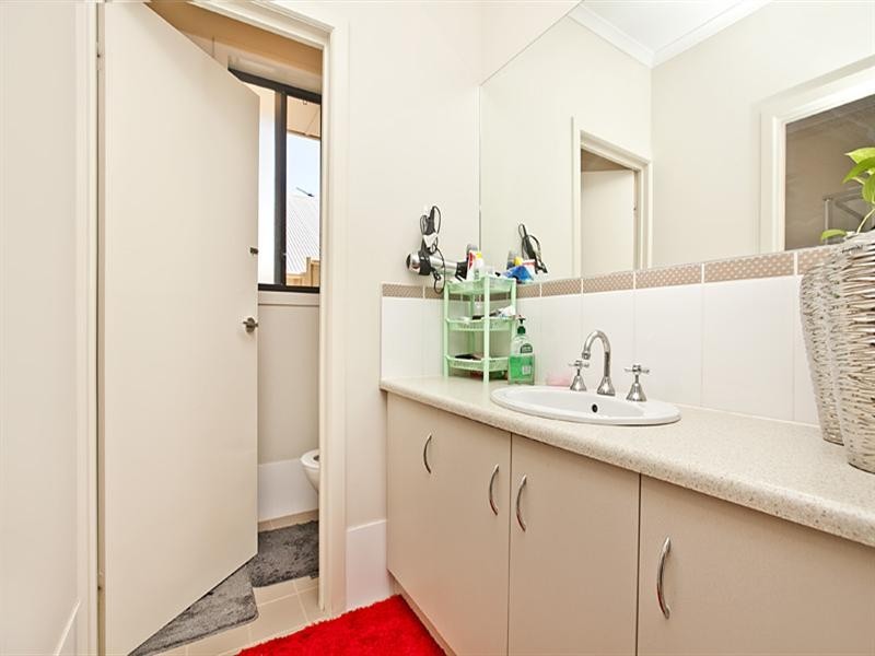 4A Melrose Avenue, Clearview SA 5085