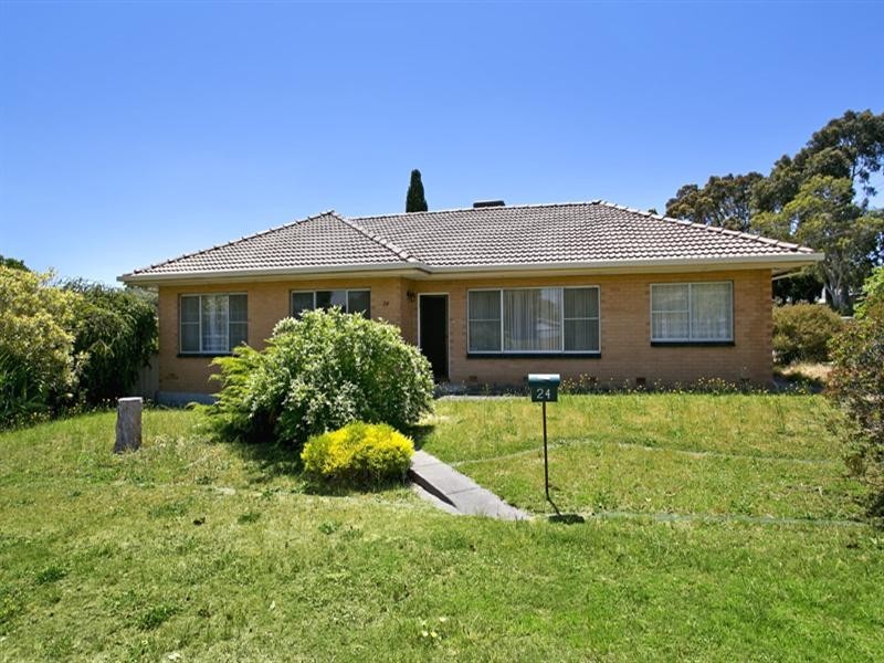 24 Cottenham Road, Banksia Park SA 5091