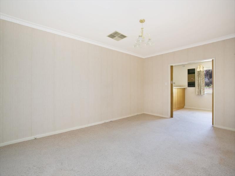 24 Cottenham Road, Banksia Park SA 5091