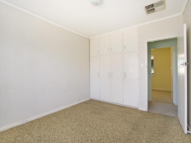 24 Cottenham Road, Banksia Park SA 5091