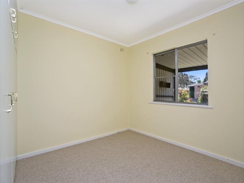 24 Cottenham Road, Banksia Park SA 5091