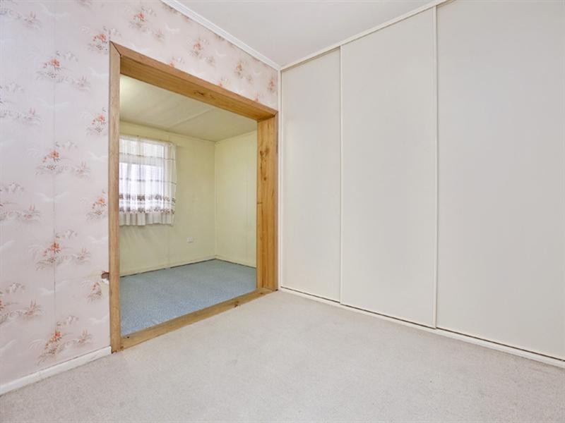 2 Harris Road, Redwood Park SA 5097