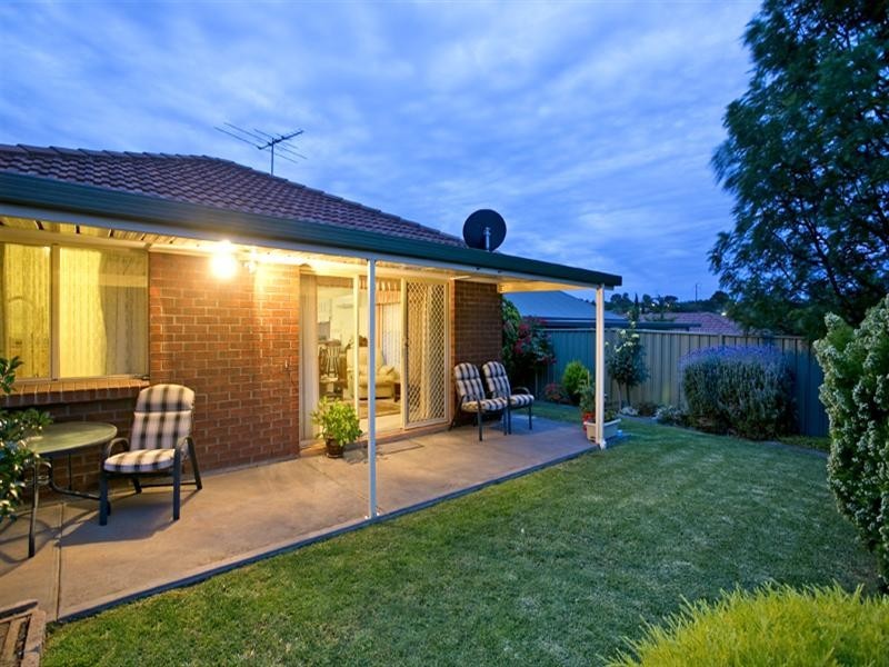 17 Jackeroo Crescent, Walkley Heights SA 5098