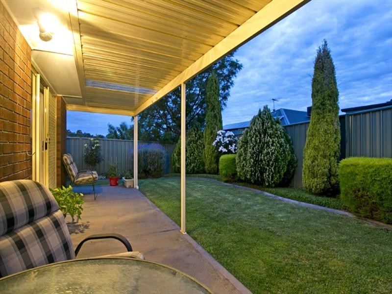 17 Jackeroo Crescent, Walkley Heights SA 5098