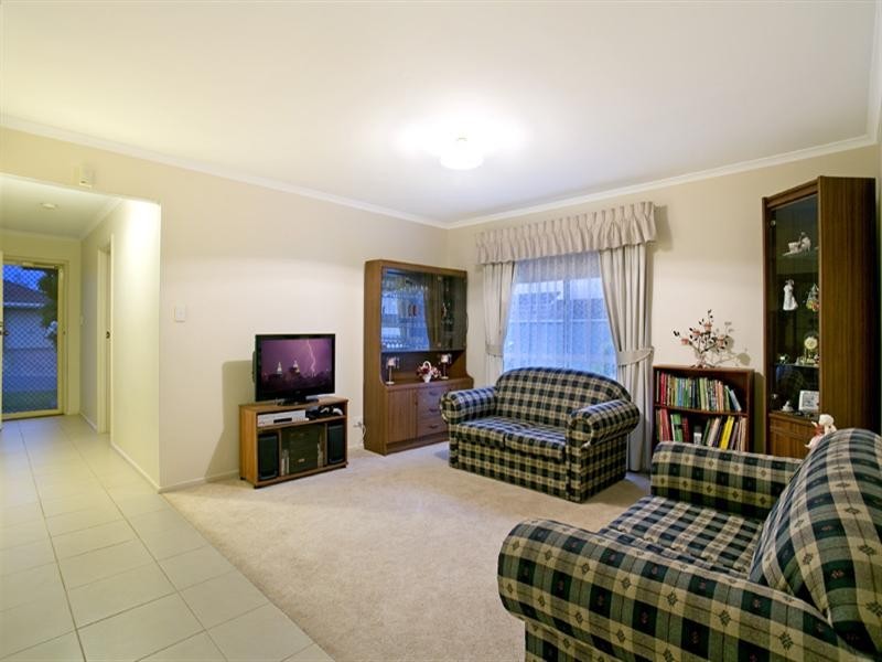 17 Jackeroo Crescent, Walkley Heights SA 5098