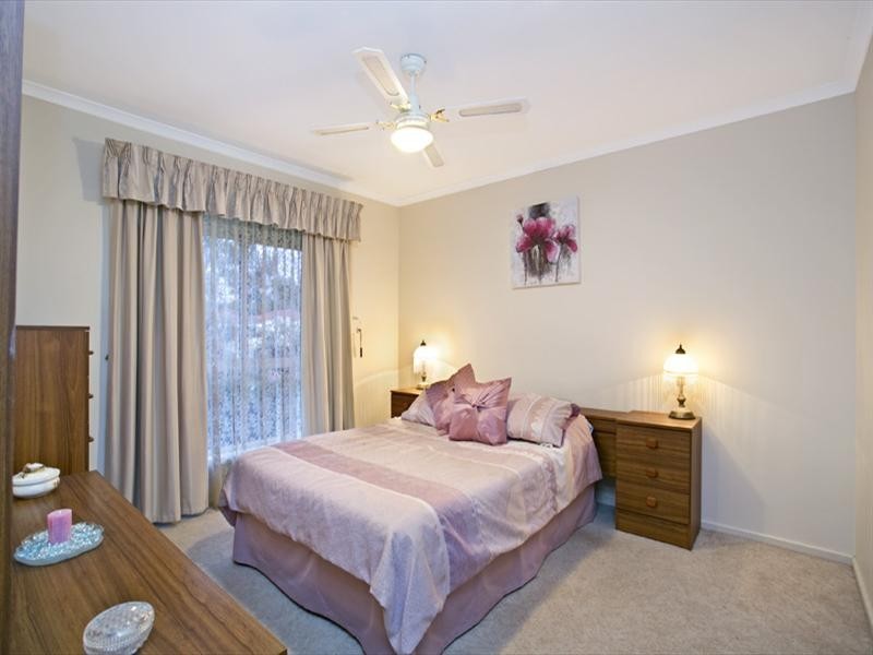 17 Jackeroo Crescent, Walkley Heights SA 5098