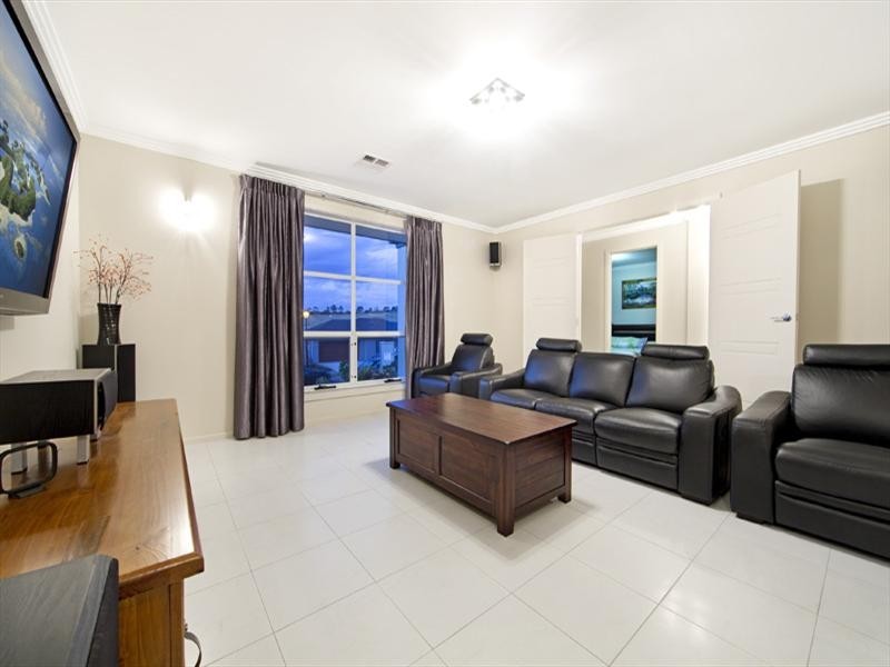 39 Settlers Hill Drive, Golden Grove SA 5125