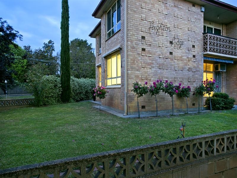 1/2 Warwick Avenue, Toorak Gardens SA 5065