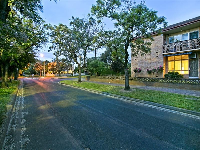 1/2 Warwick Avenue, Toorak Gardens SA 5065