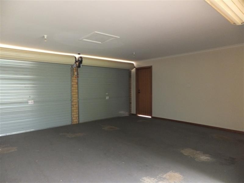 24 Sandstone Avenue, Walkley Heights SA 5098