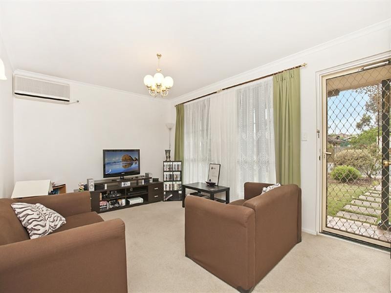 8/43 Chynoweth Avenue, Hackham SA 5163