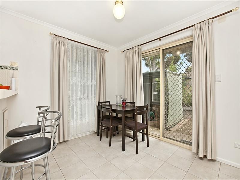 8/43 Chynoweth Avenue, Hackham SA 5163