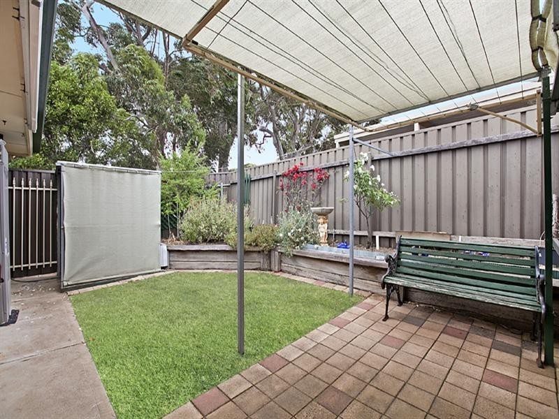 8/43 Chynoweth Avenue, Hackham SA 5163