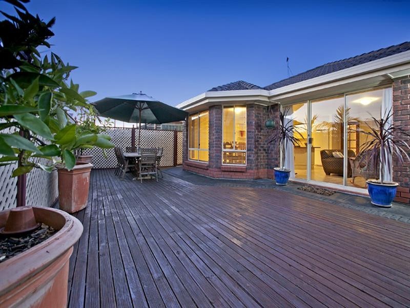 23 Saddle Crescent, Walkley Heights SA 5098