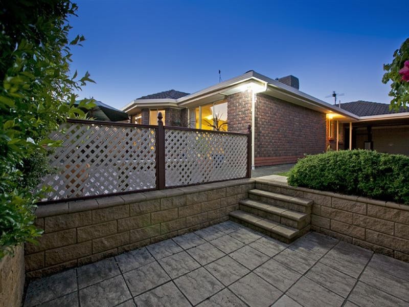 23 Saddle Crescent, Walkley Heights SA 5098