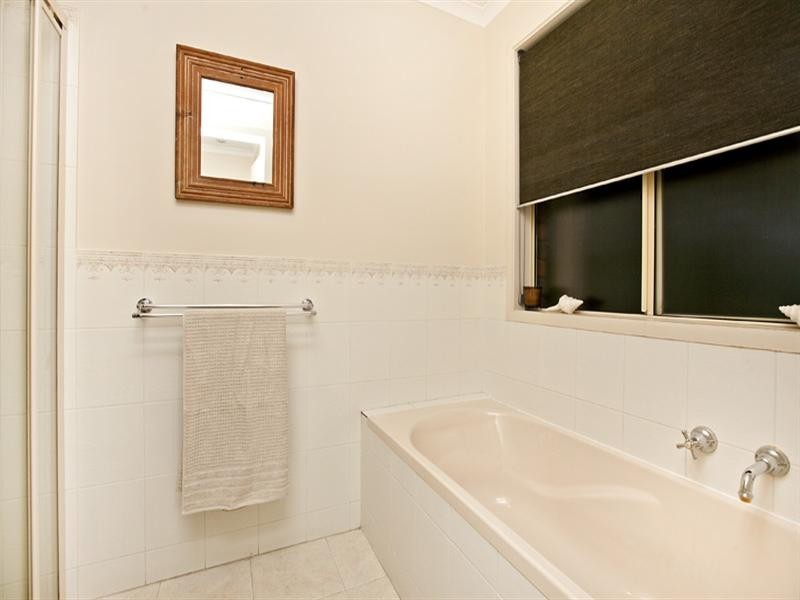 23 Saddle Crescent, Walkley Heights SA 5098