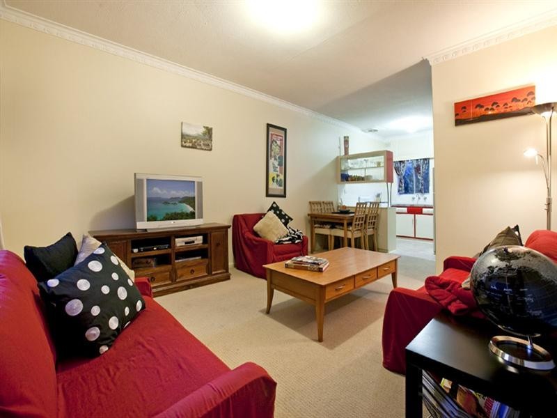 2/12 Robert Avenue, Broadview SA 5083